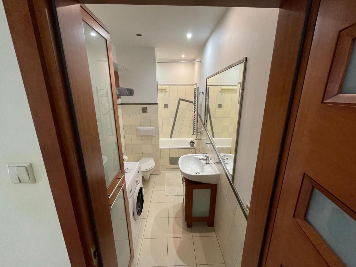 Apartament Deptakiem Nad Morze 그단스크 외부 사진